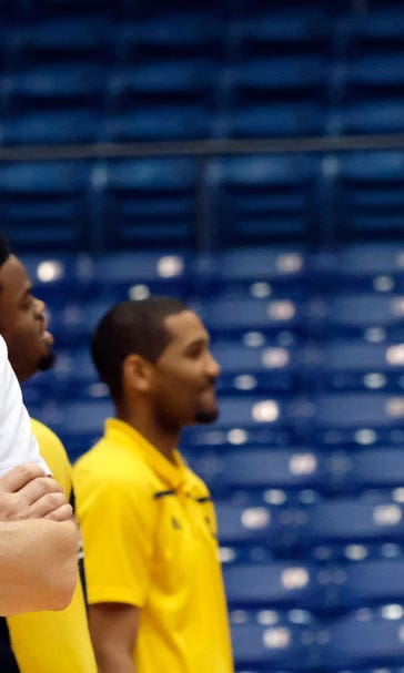 Michigan hires two new assistant basketball coaches